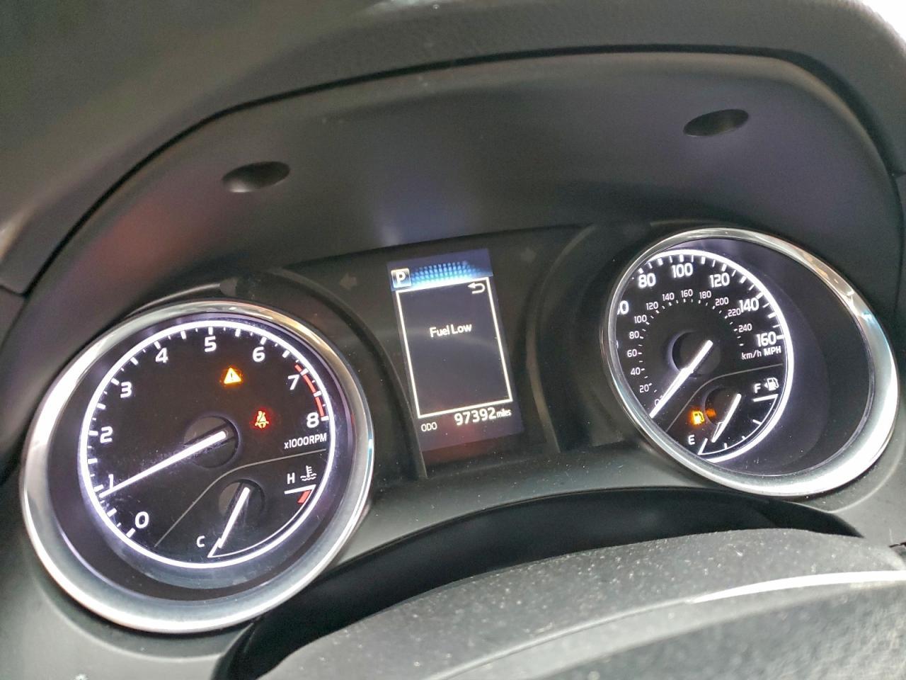 2018 TOYOTA CAMRY