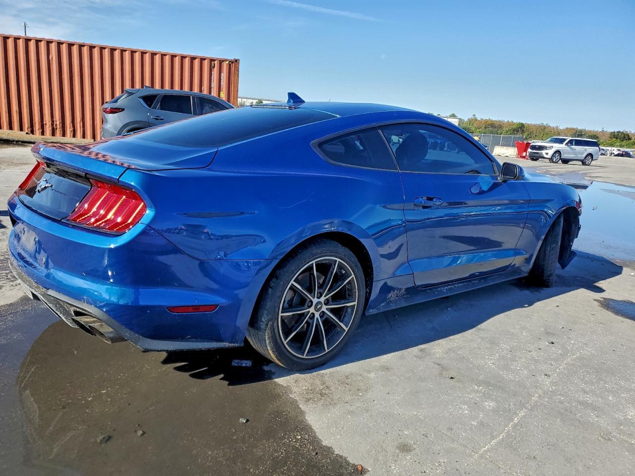 2022 FORD MUSTANG