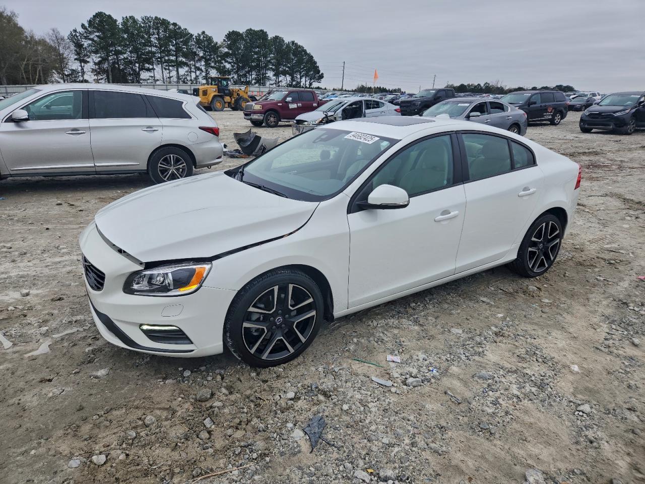 2017 VOLVO S60