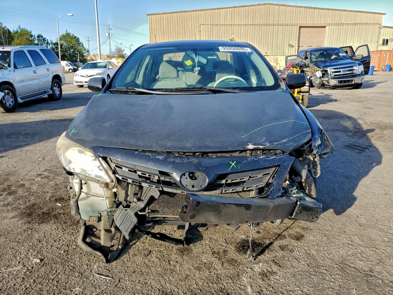 2013 TOYOTA COROLLA