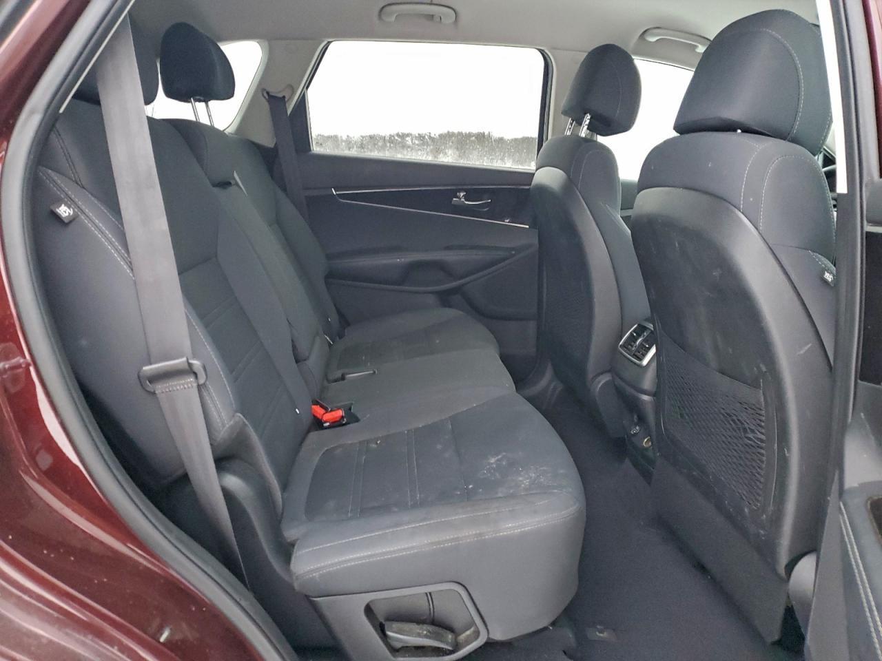 2017 KIA SORENTO
