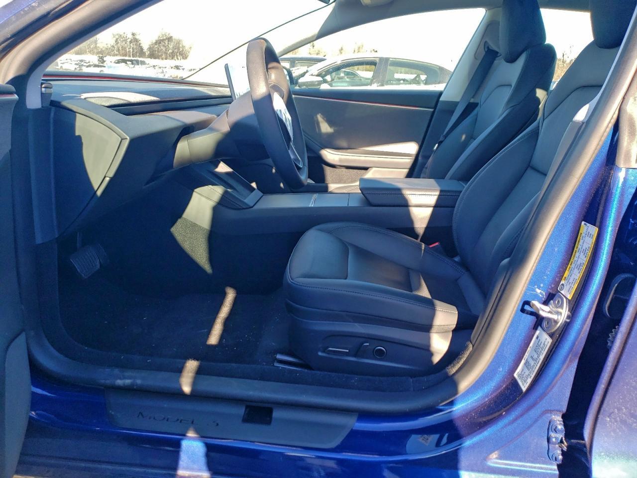 2025 TESLA MODEL 3