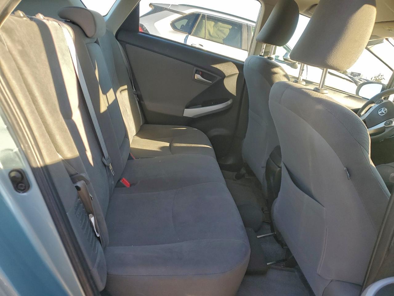 2012 TOYOTA PRIUS