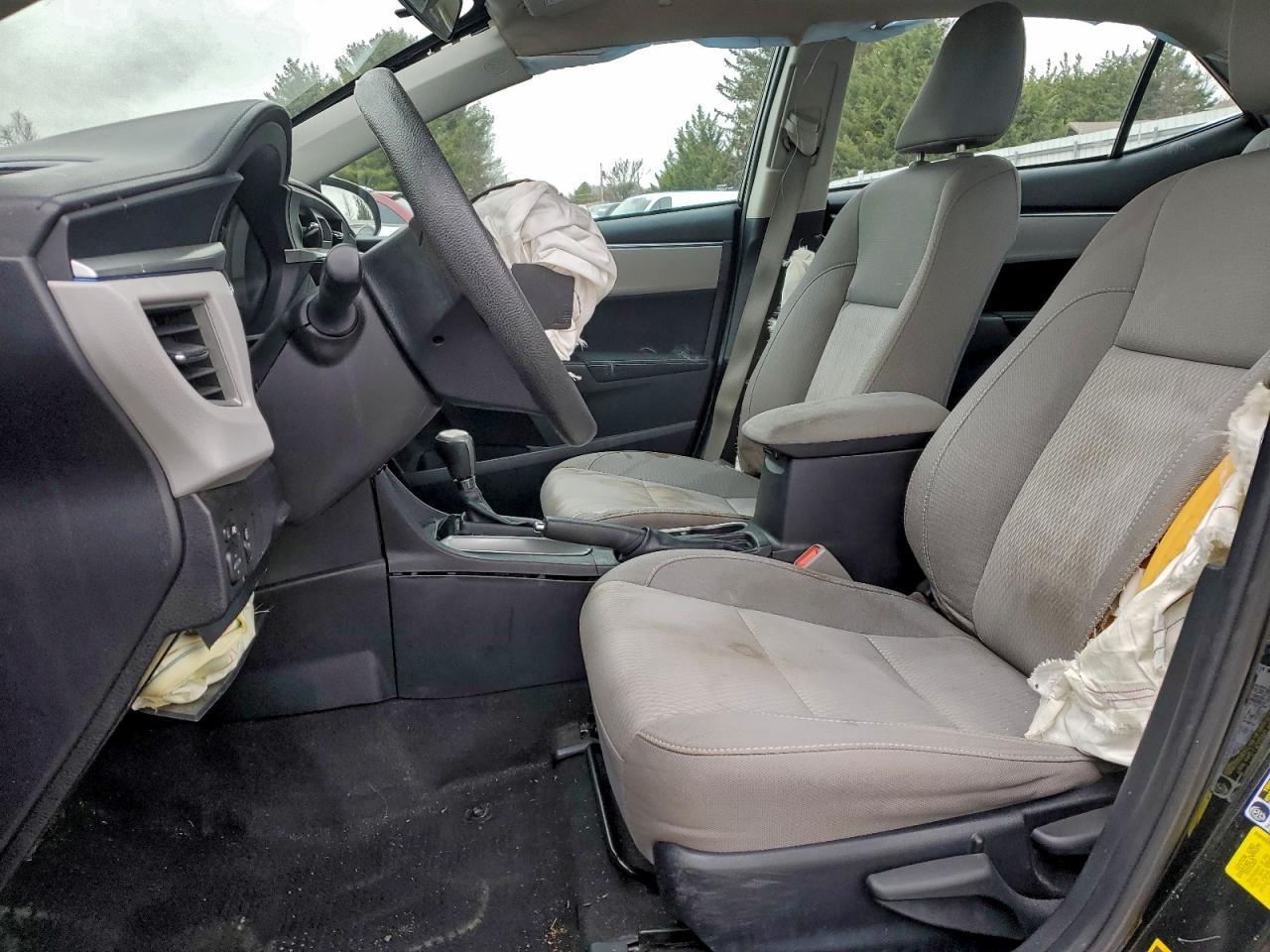 2015 TOYOTA COROLLA