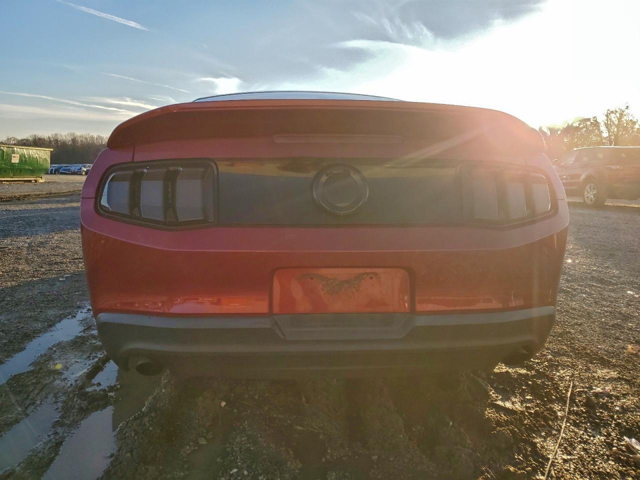 2010 FORD MUSTANG