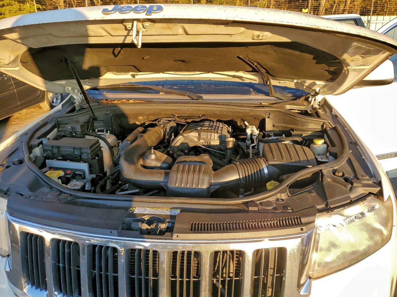 2011 JEEP Grand Cherokee