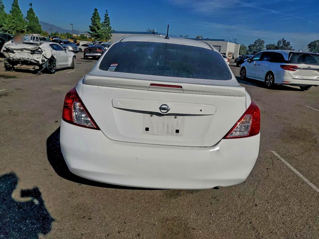 2013 NISSAN VERSA