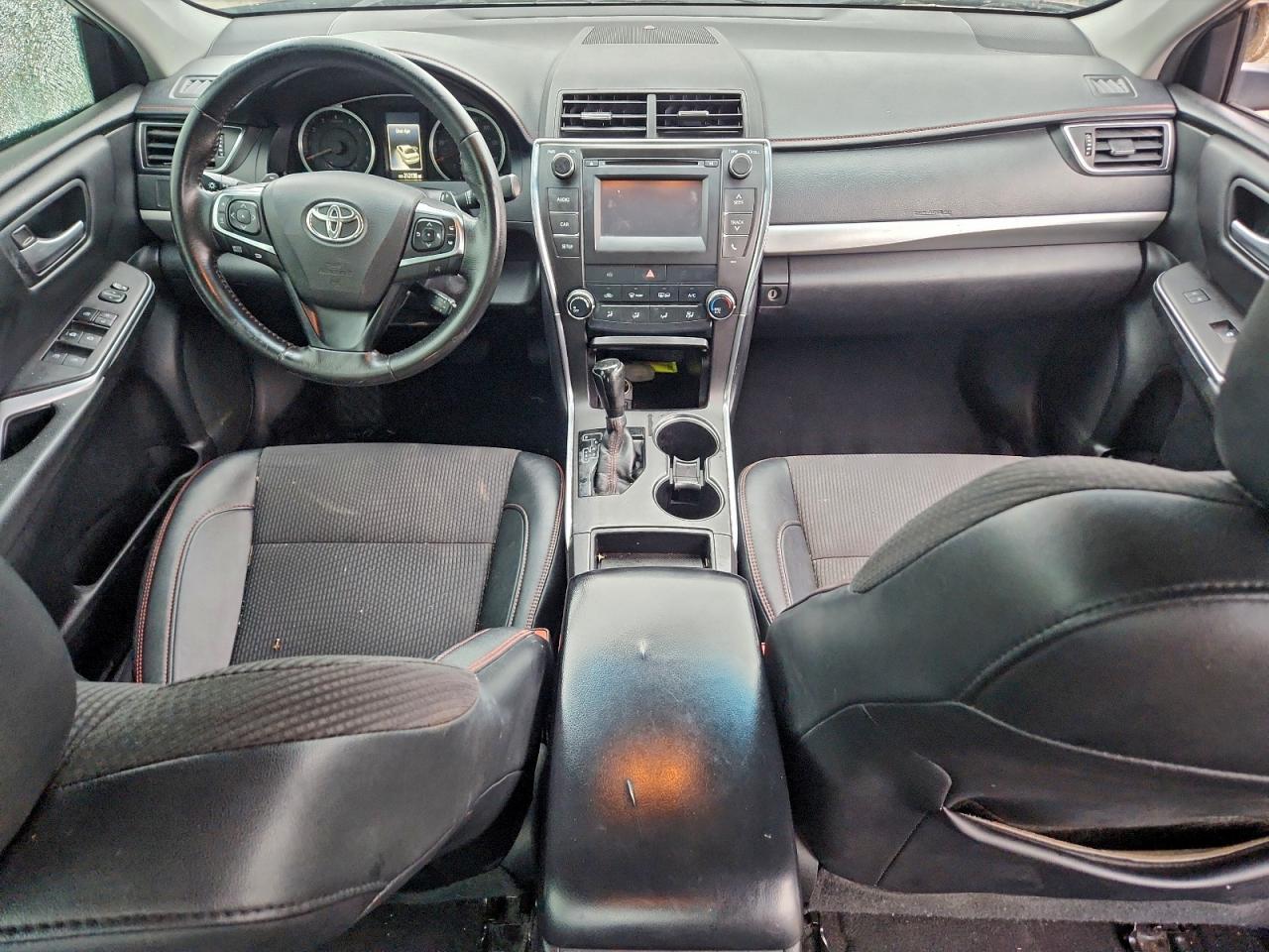 2017 TOYOTA CAMRY