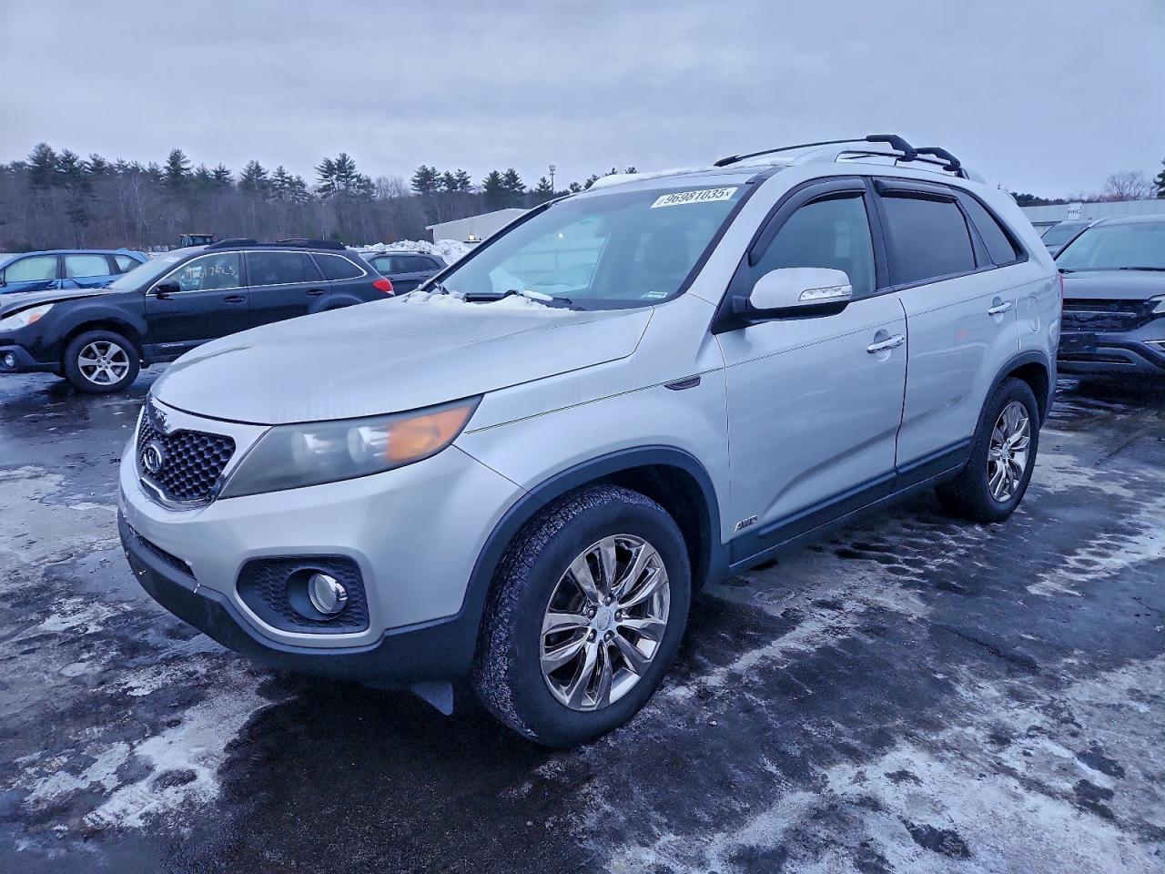 2011 KIA SORENTO