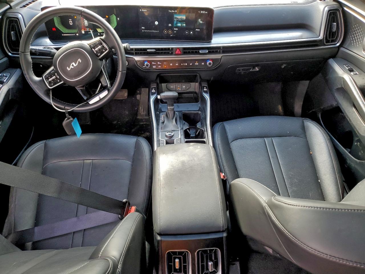 2025 KIA SORENTO