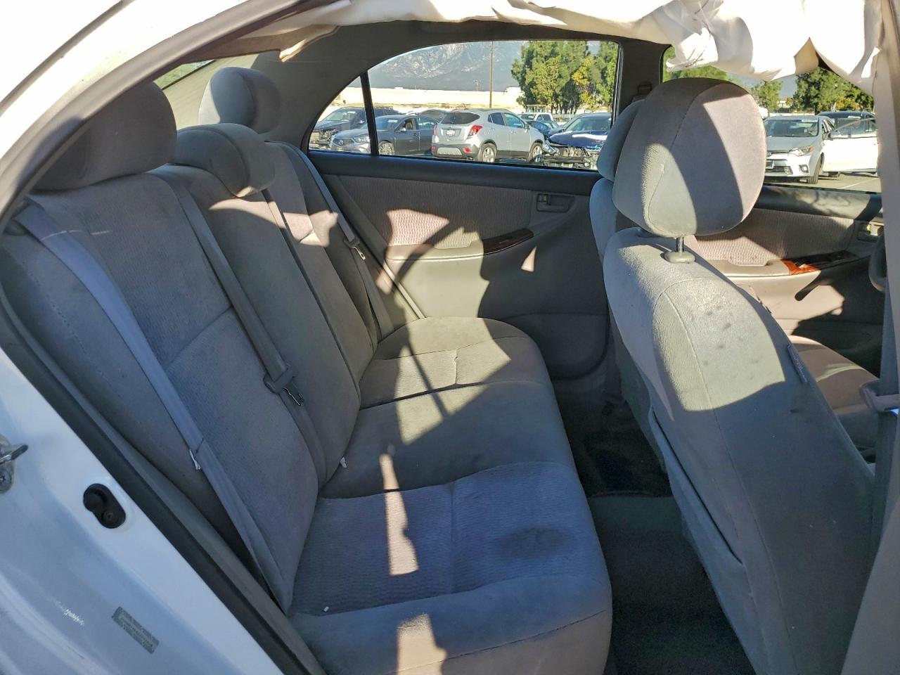 2006 TOYOTA COROLLA