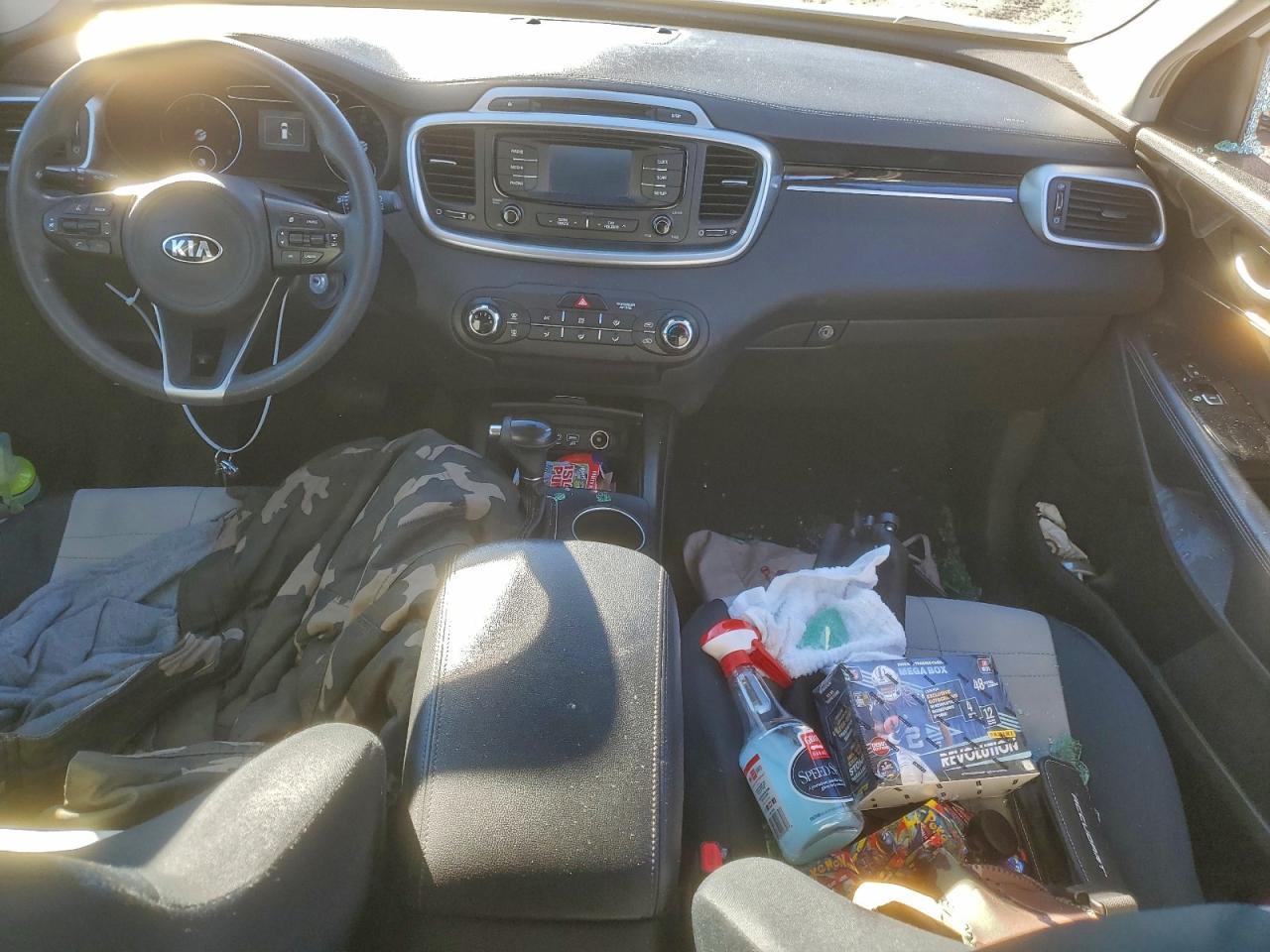 2017 KIA SORENTO