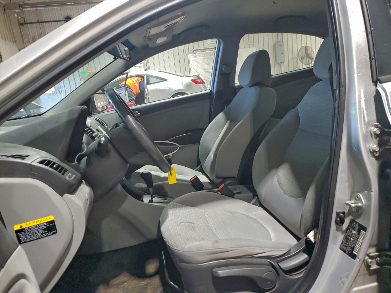 2015 HYUNDAI ACCENT