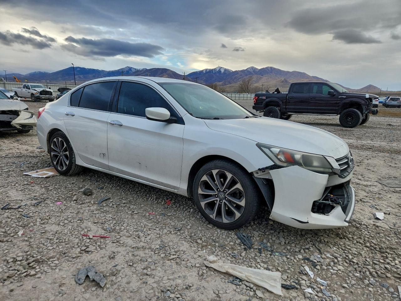 2015 HONDA ACCORD