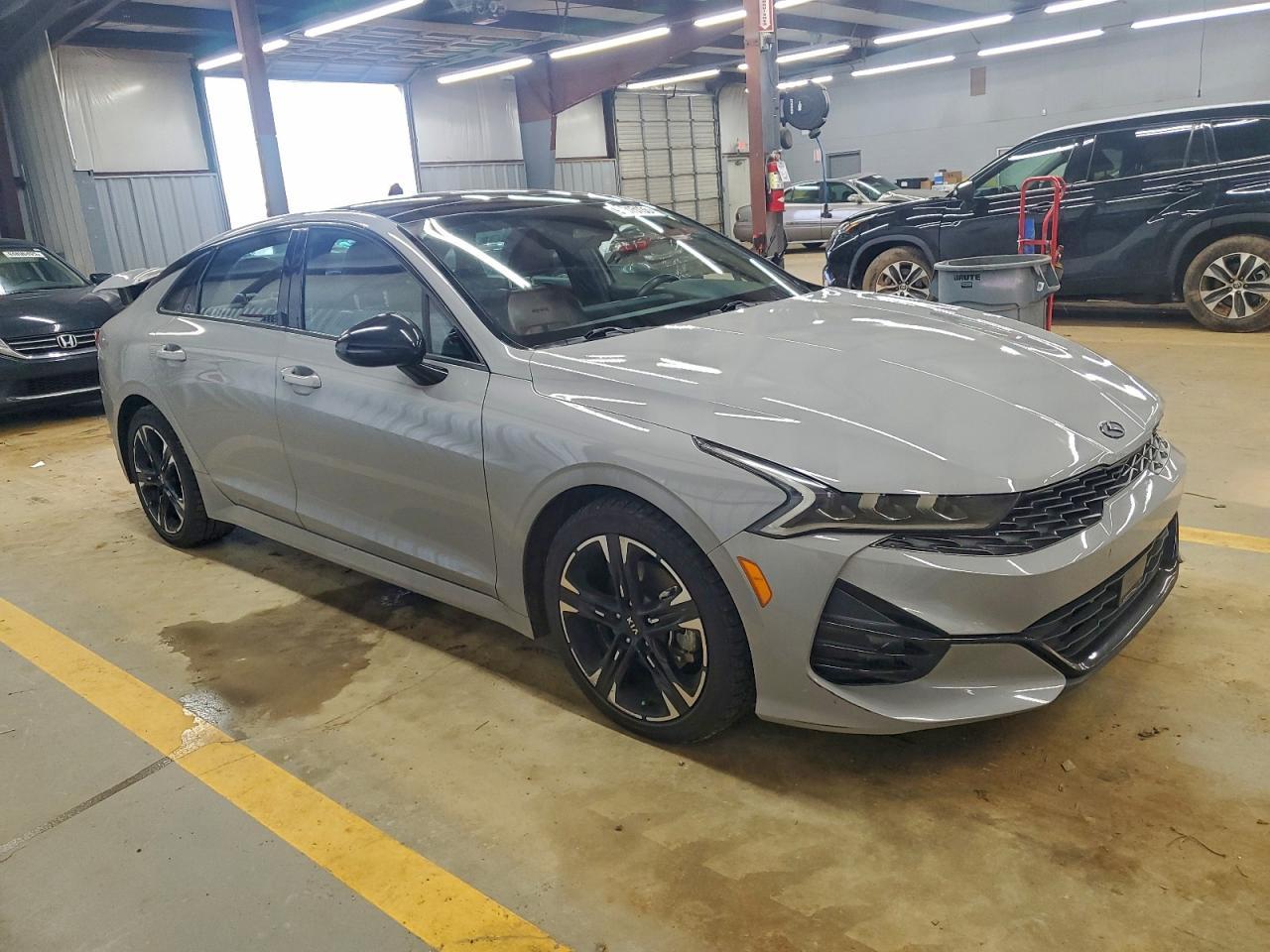 2021 KIA K5