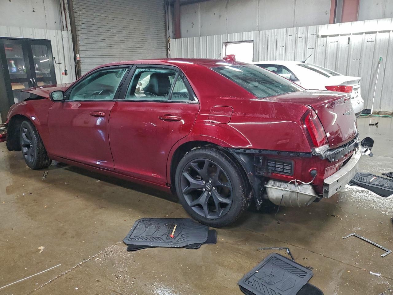 2021 CHRYSLER 300