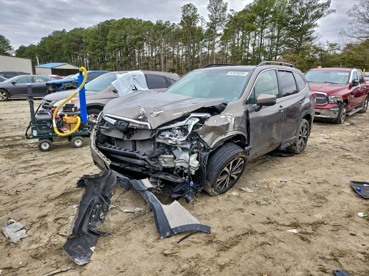 2019 SUBARU FORESTER