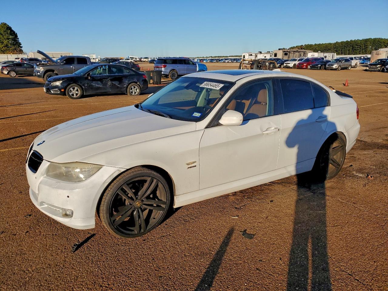 2011 BMW 3 SERIES