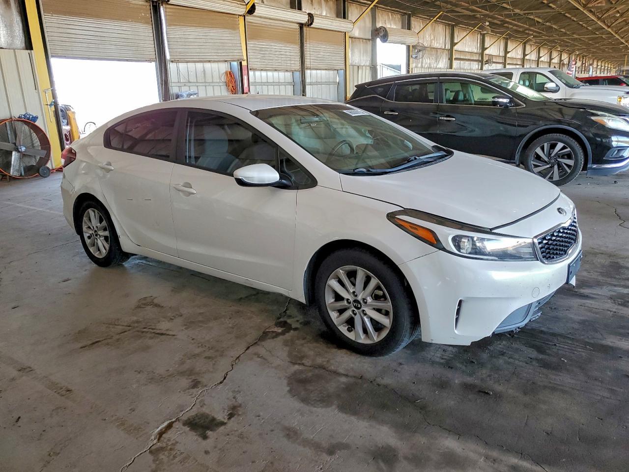 2017 KIA FORTE