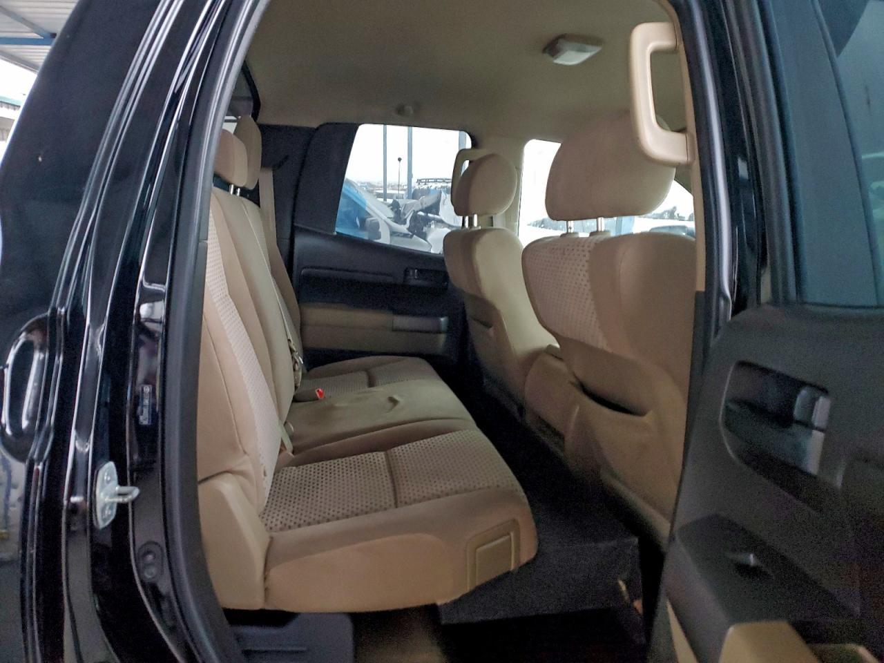 2010 TOYOTA TUNDRA