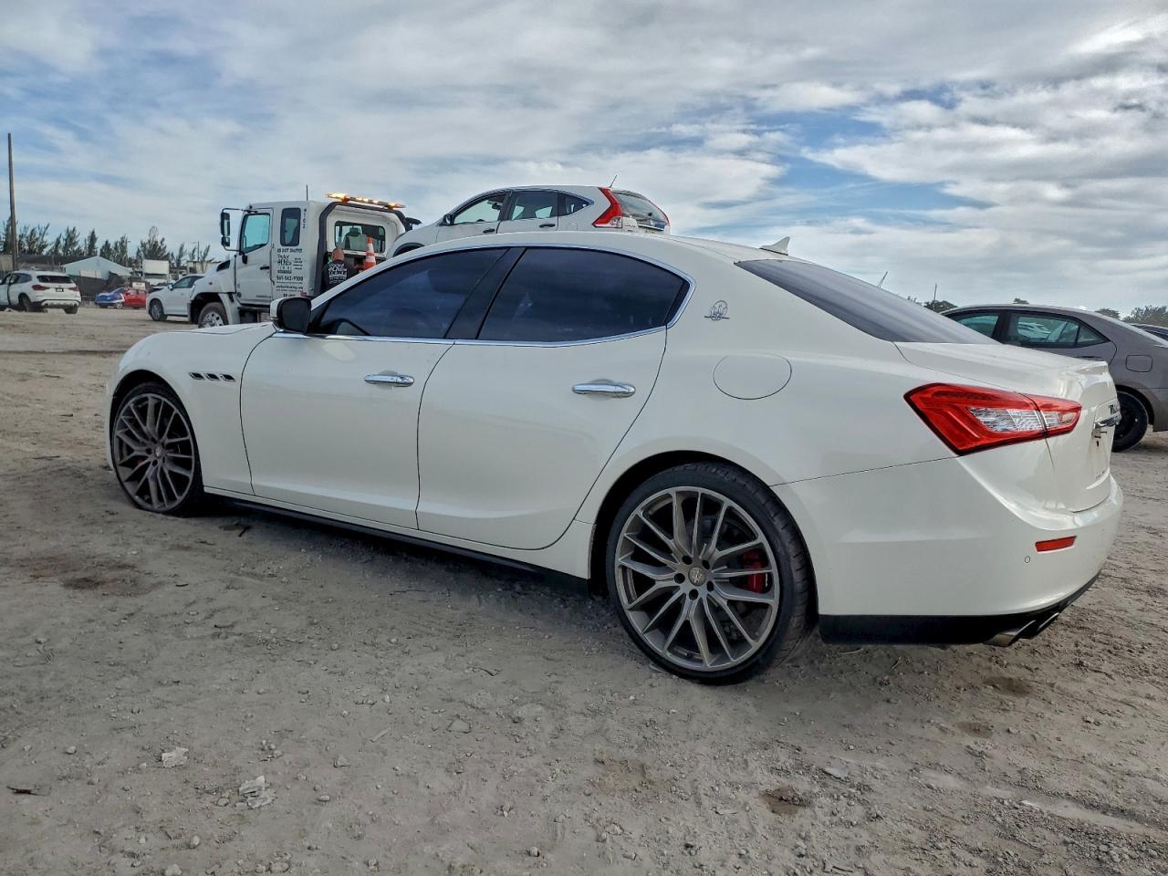 2017 MASERATI Ghibli