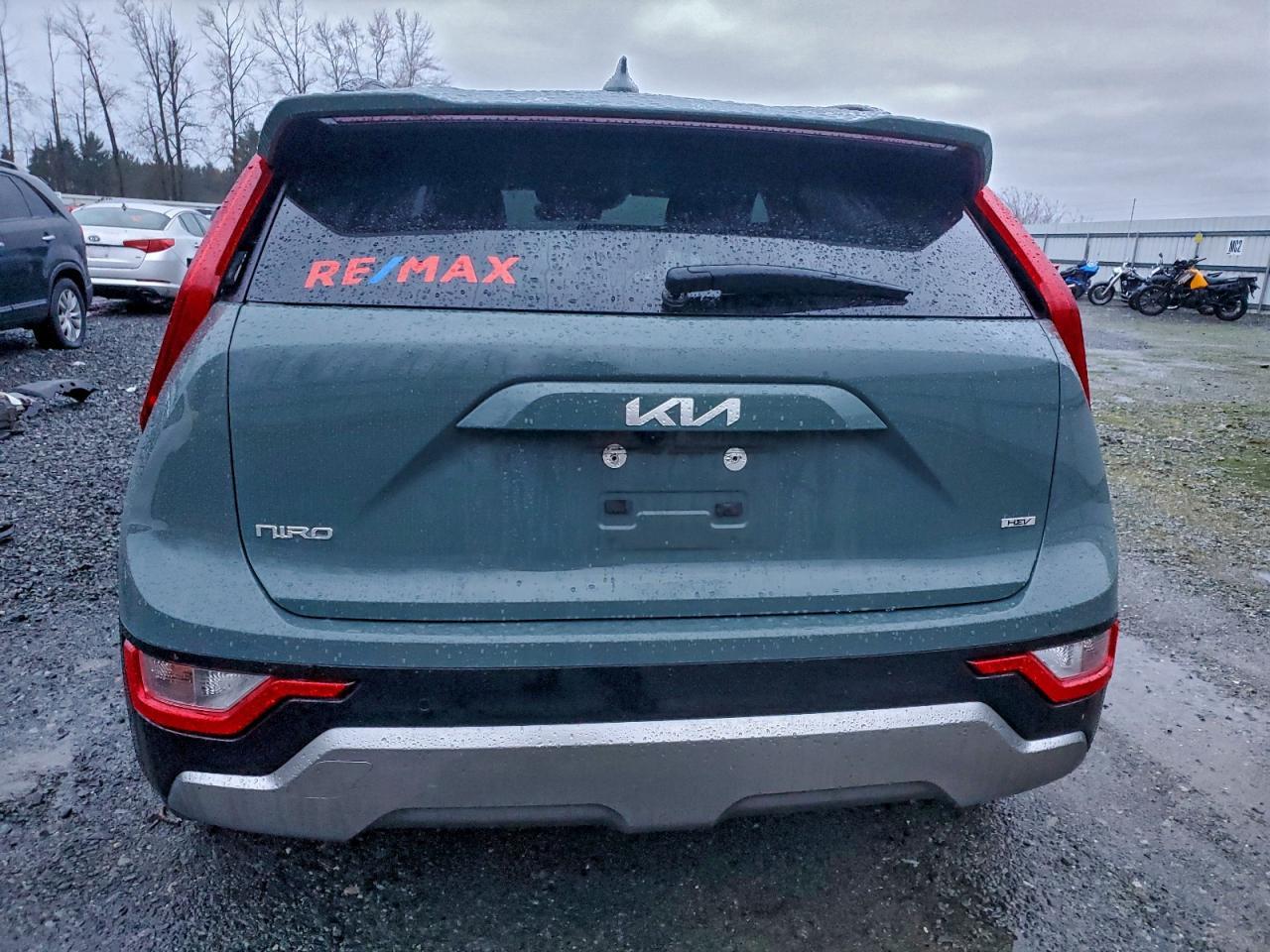 2023 KIA Niro