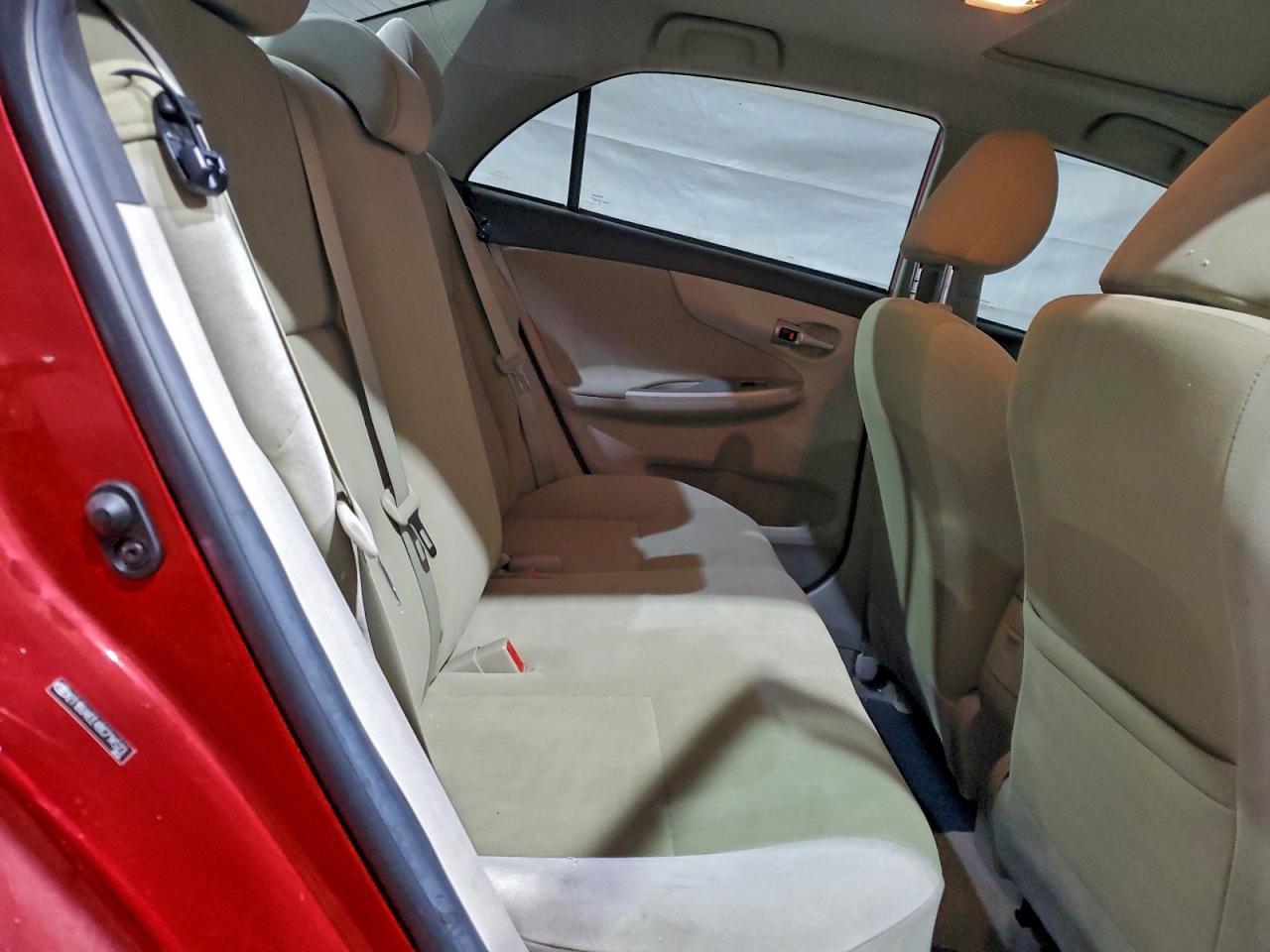 2011 TOYOTA COROLLA