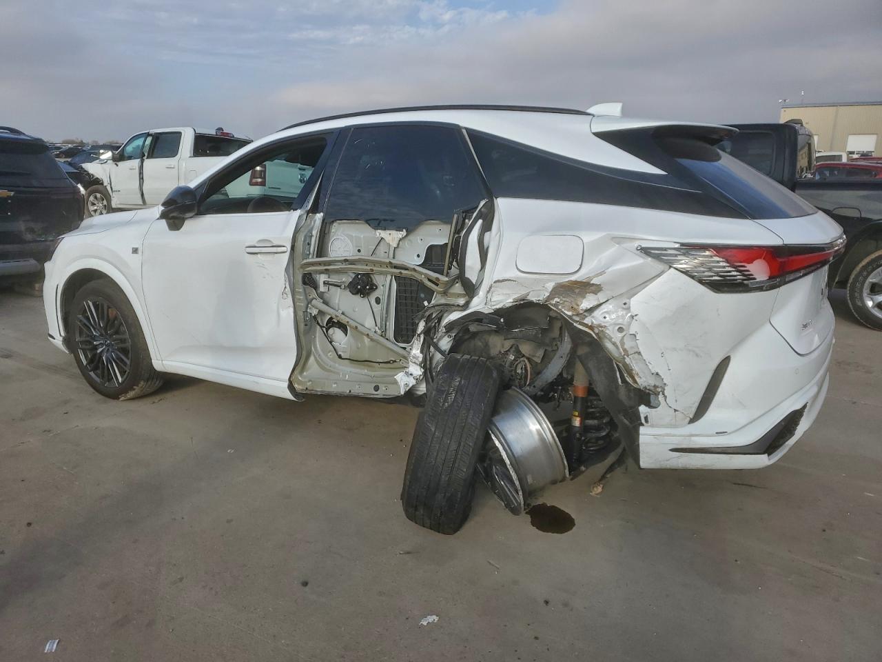 2024 LEXUS RX 500H