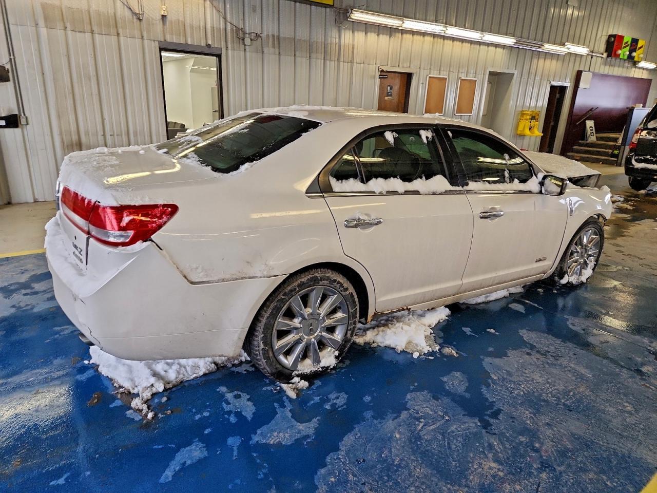 2011 LINCOLN MKZ