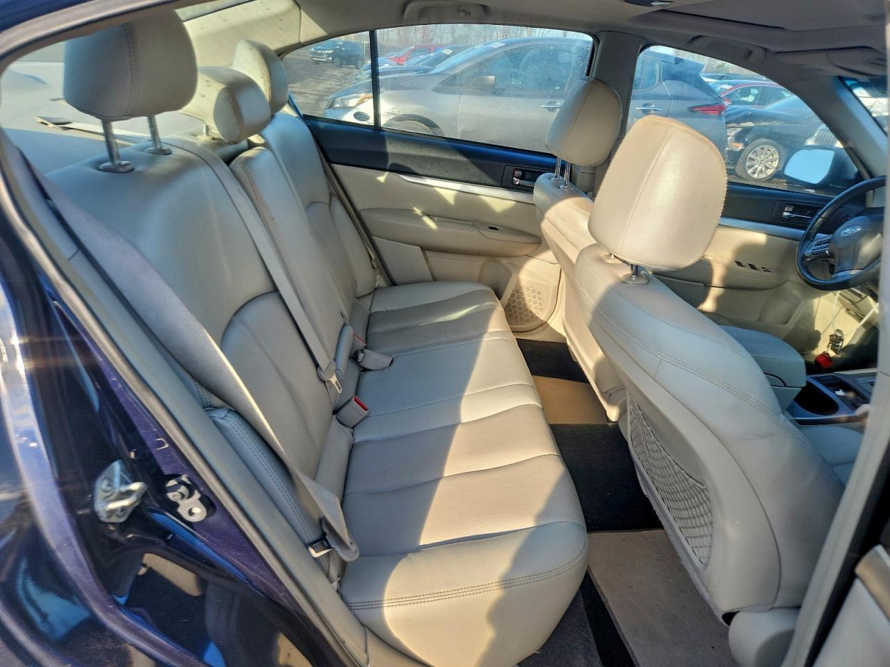 2012 SUBARU Legacy