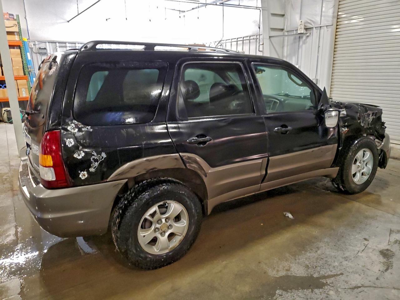 2004 MAZDA Tribute