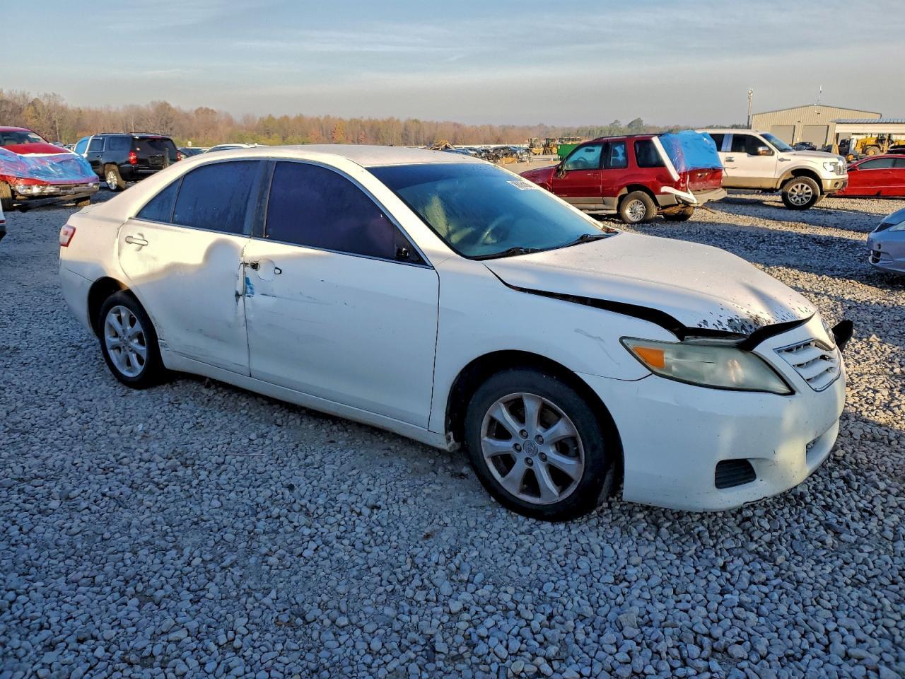 2011 TOYOTA C-HR