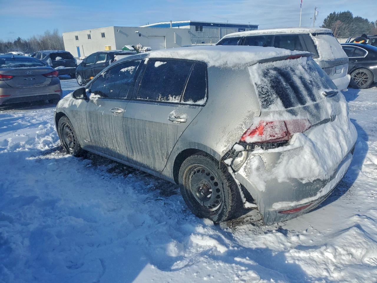 2015 VOLKSWAGEN GOLF