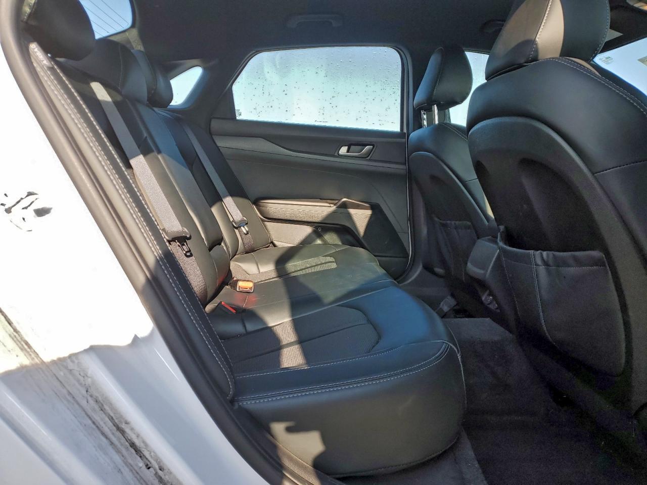 2024 KIA K5