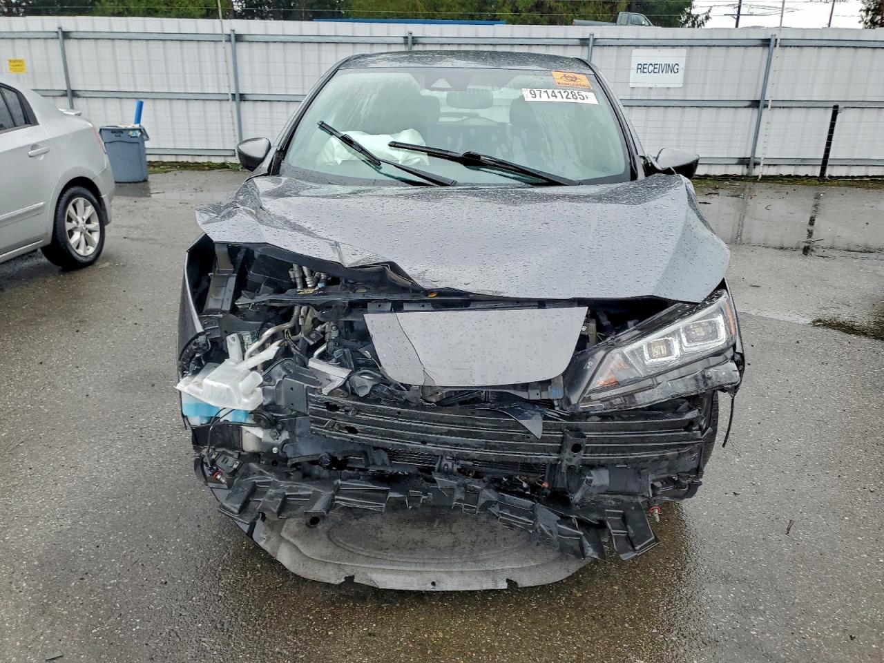2019 NISSAN LEAF
