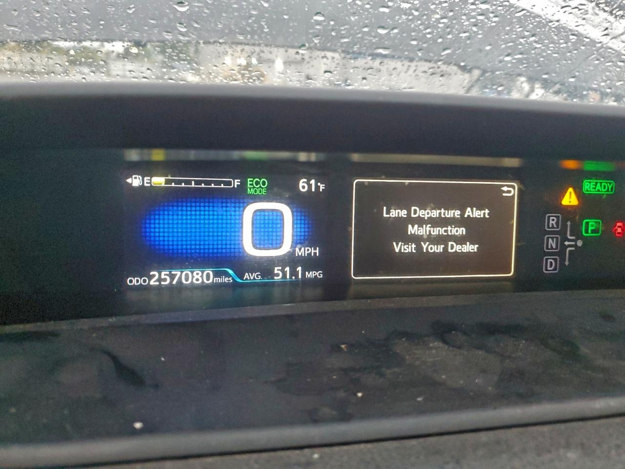 2019 TOYOTA PRIUS