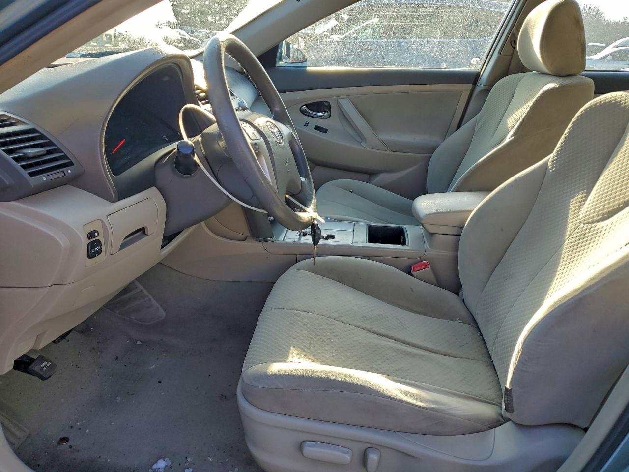 2009 TOYOTA CAMRY