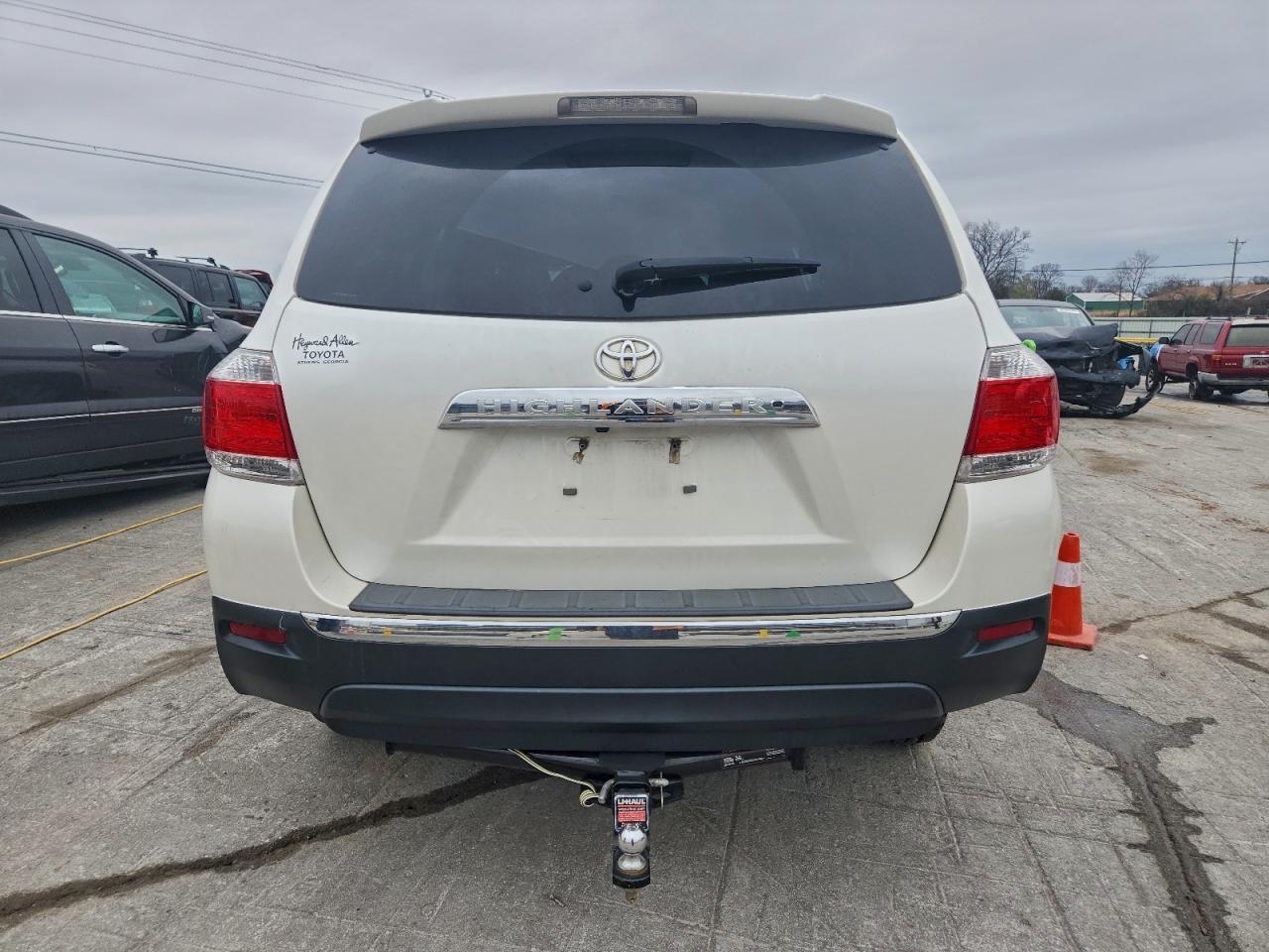 2013 TOYOTA HIGHLANDER