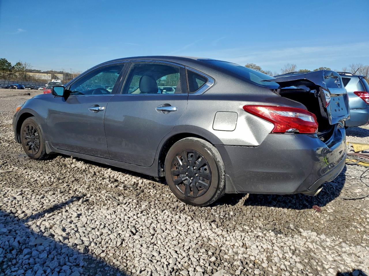 2017 NISSAN ALTIMA