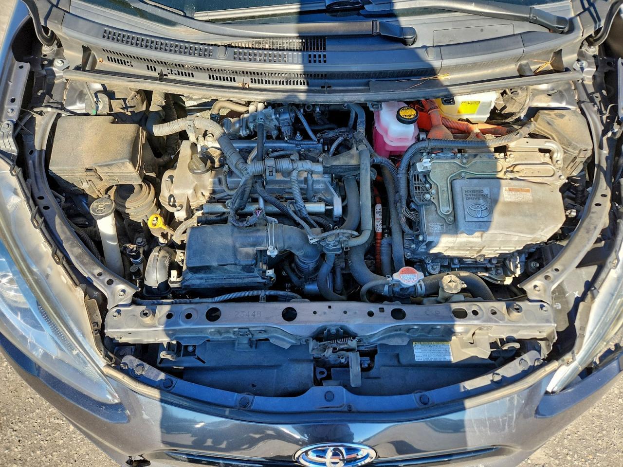 2016 TOYOTA Prius c
