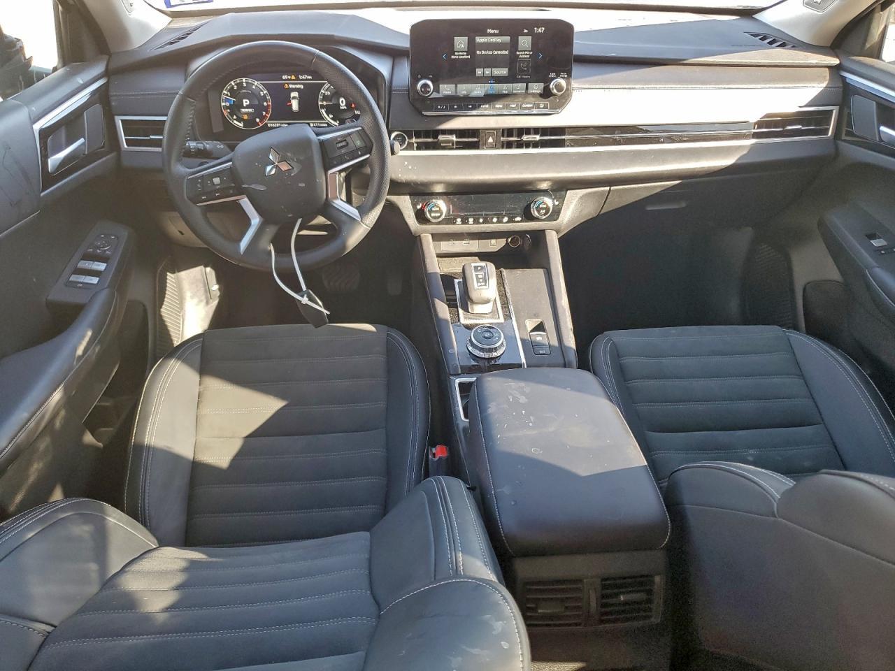 2024 MITSUBISHI outlander