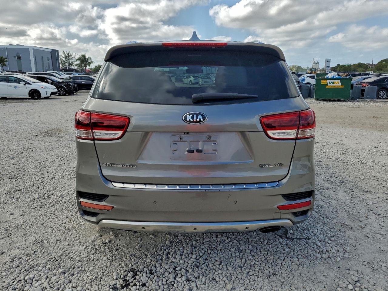 2016 KIA SORENTO