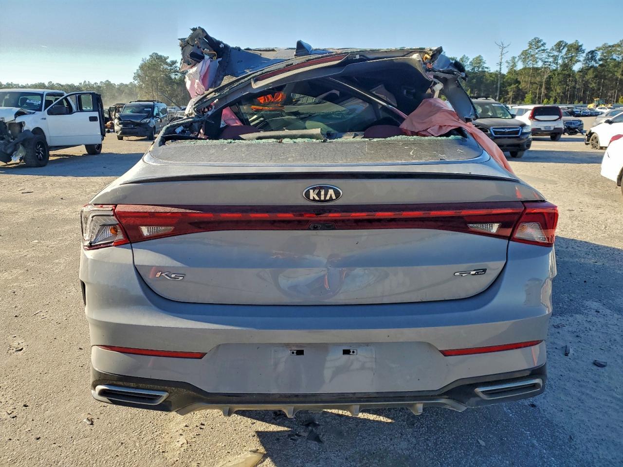 2021 KIA K5