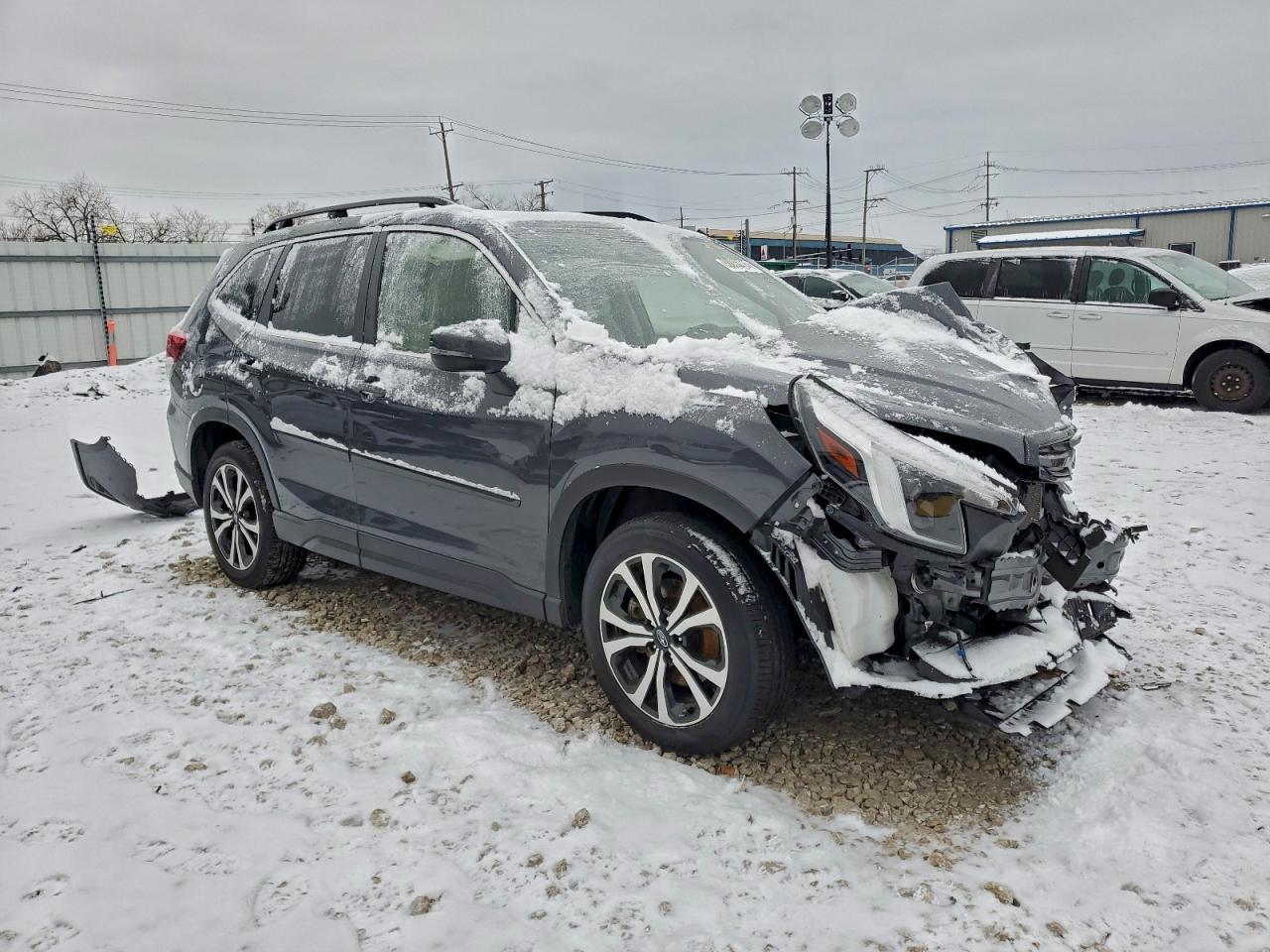 2022 SUBARU FORESTER