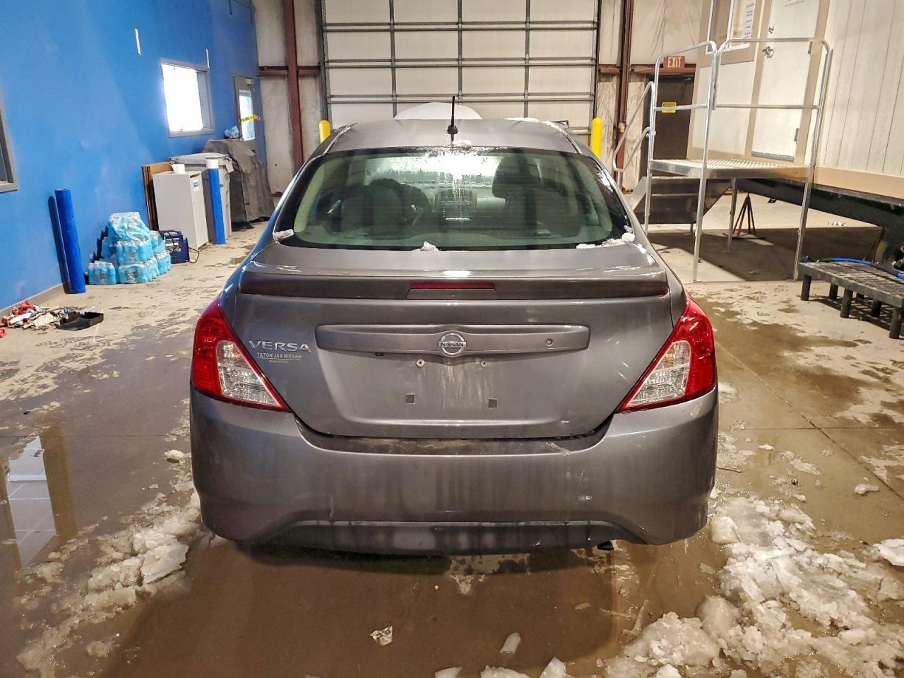 2019 NISSAN VERSA