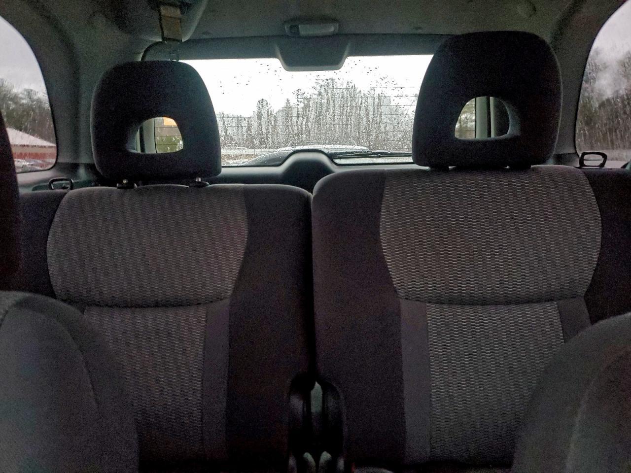 2004 TOYOTA RAV4