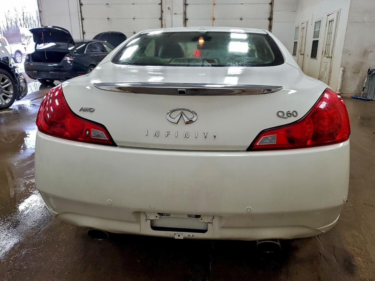 2014 INFINITI Q60