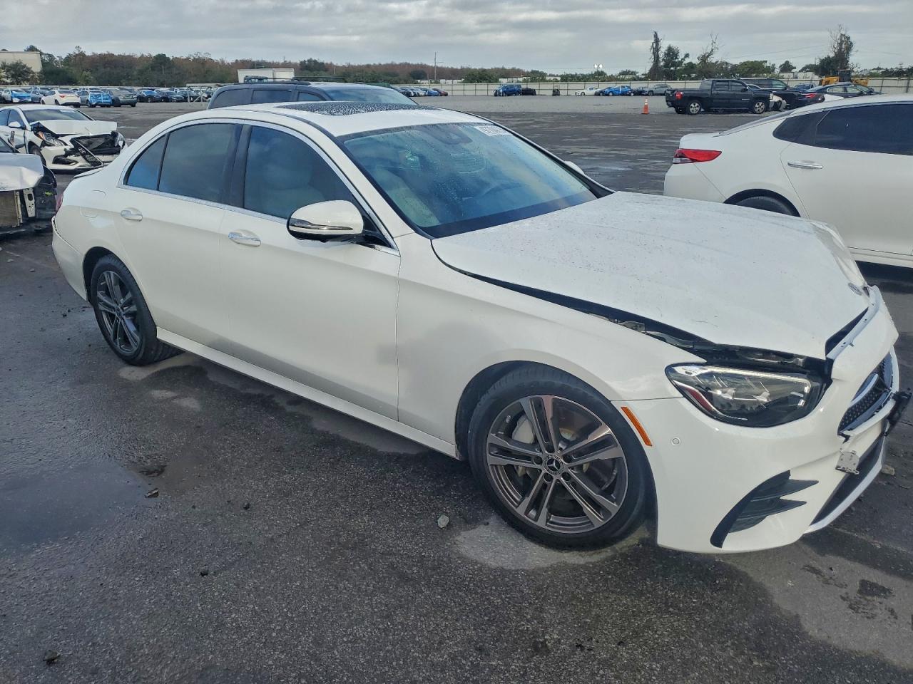 2021 MERCEDES-BENZ E-Class