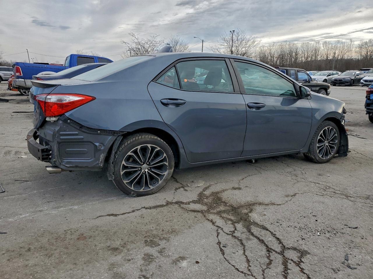 2014 TOYOTA COROLLA