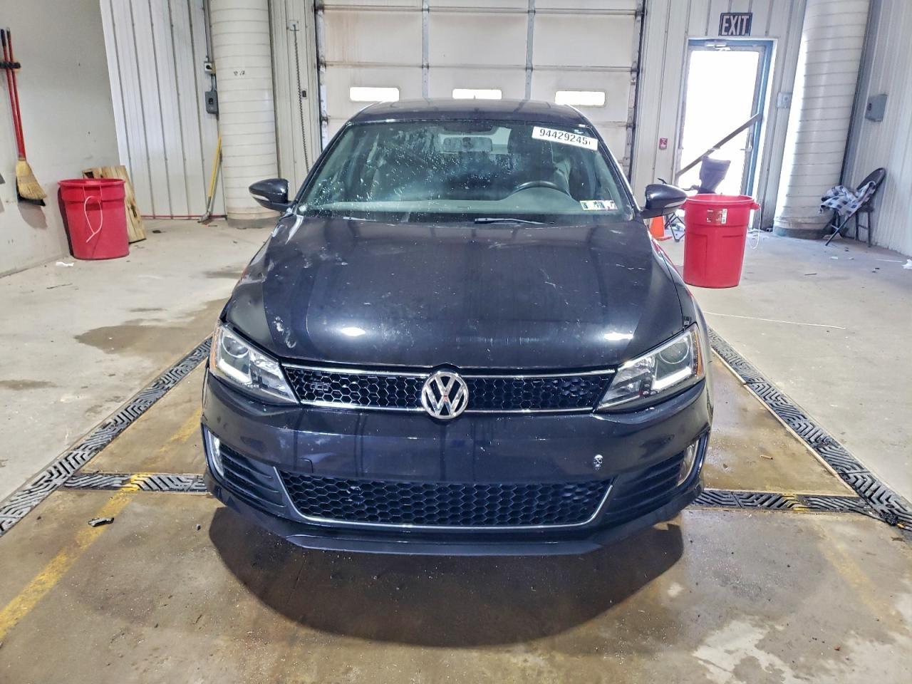 2014 VOLKSWAGEN JETTA